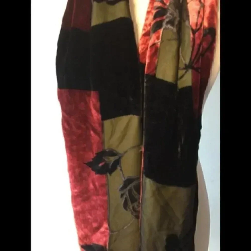 🆕 FF Collection Zhangs Silk Scarf